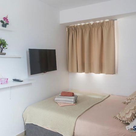 Explore Greece From Cozy City Centre Apartment Халкіда Екстер'єр фото